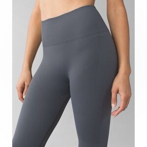 Lululemon | Zone In Tights Dark Slate Size 4